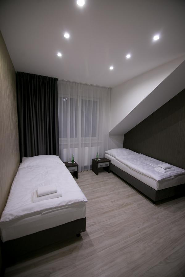 Hotel U Kostela Modrice Bagian luar foto